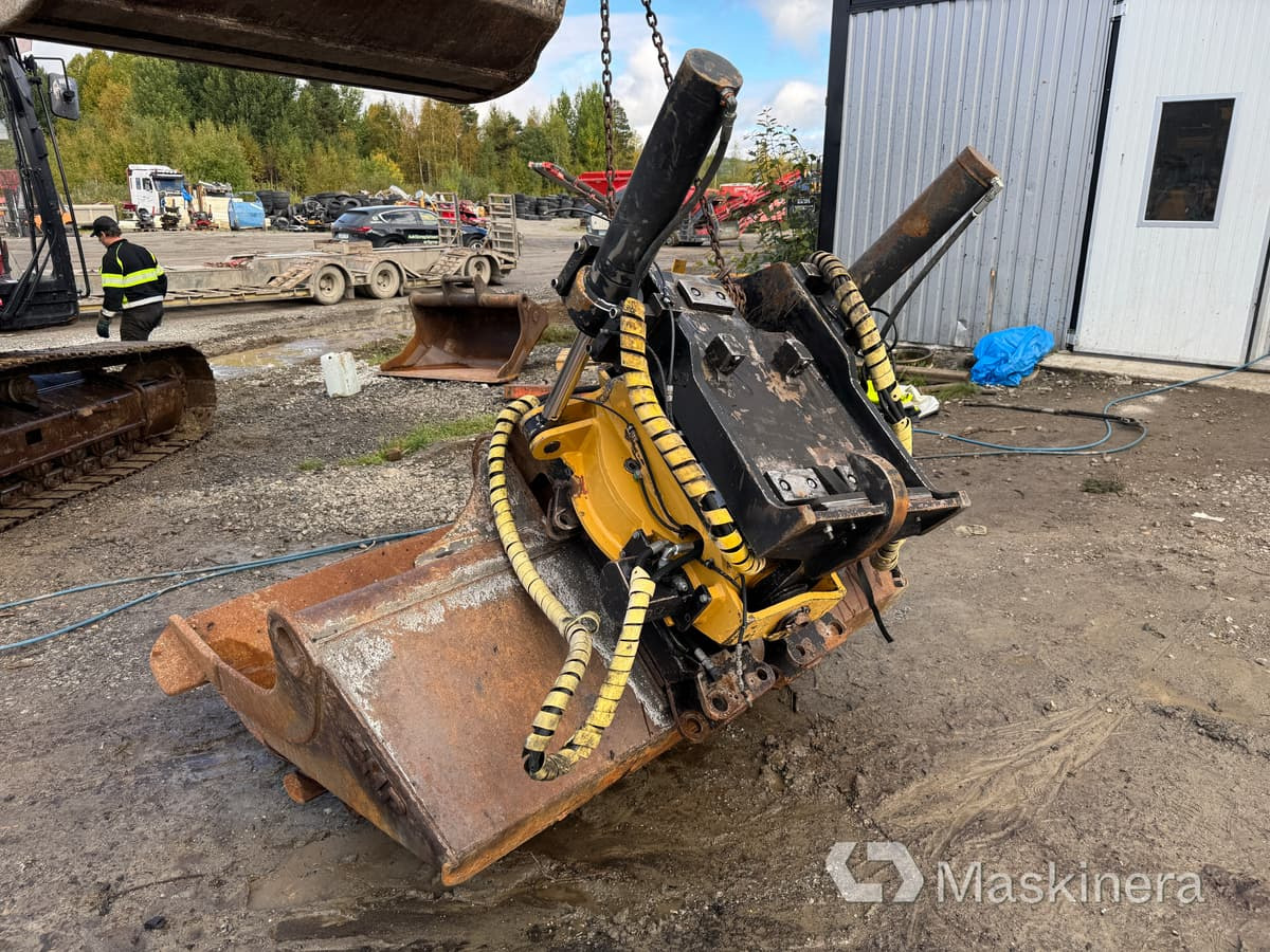 Engcon EC3027GR9 Tiltrotator Engcon med planeringsskopa B27-fäste - Balde escavadora: foto 5 Engcon EC3027GR9 Tiltrotator Engcon med planeringsskopa B27-fäste - Balde escavadora: foto 5