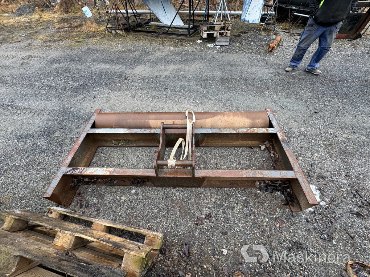 BSM Planeringsbalk med rulle S60 - Equipamento: foto 4 BSM Planeringsbalk med rulle S60 - Equipamento: foto 4