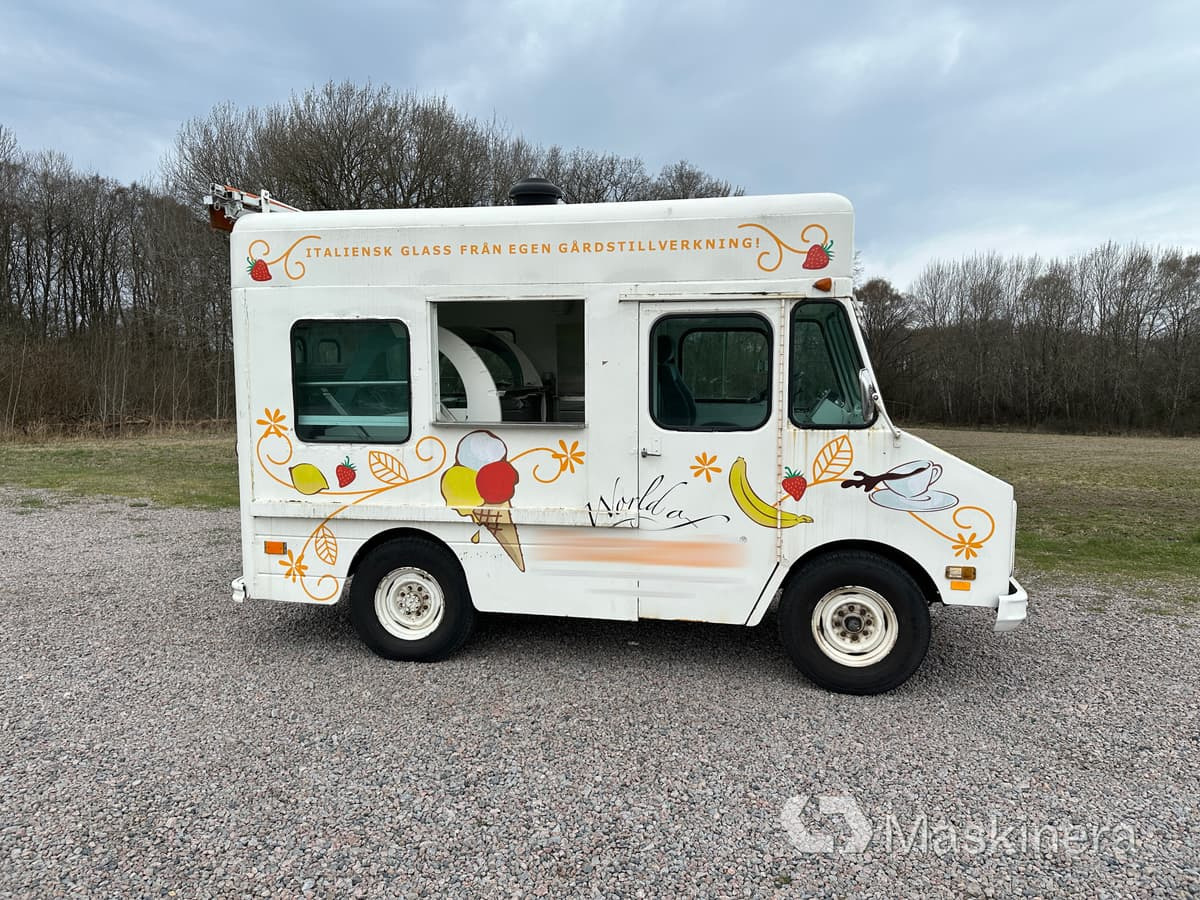 Foodtruck Chevrolet 1973 - Furgão compacto: foto 4 Foodtruck Chevrolet 1973 - Furgão compacto: foto 4