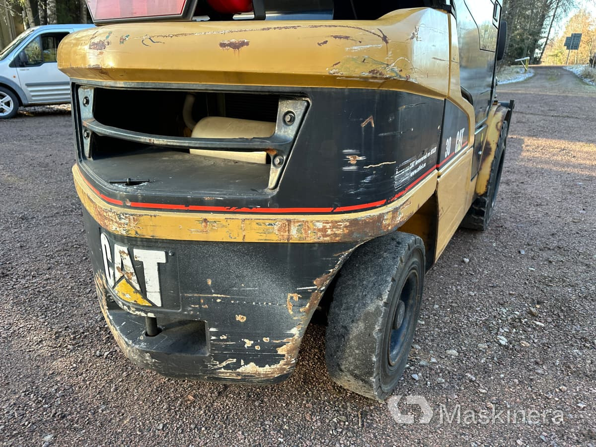 Empilhadeira a diesel Gaffeltruck Caterpillar DP30N: foto 44