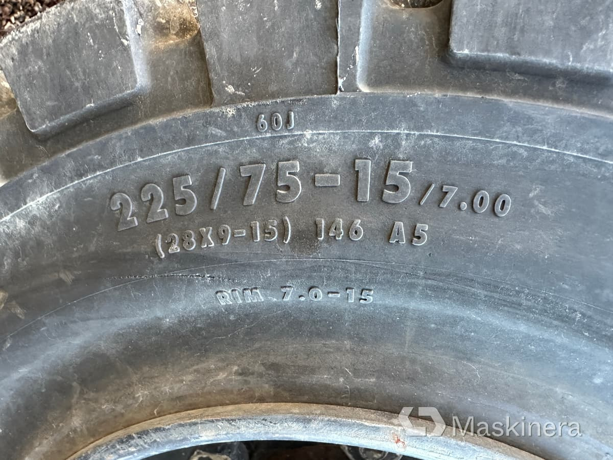 Empilhadeira a diesel Gaffeltruck Caterpillar DP30N: foto 11