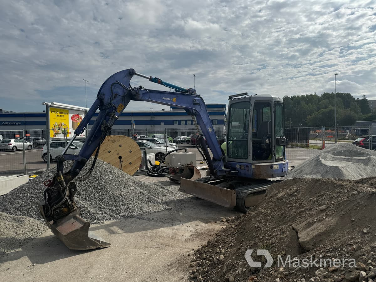 Escavadora de rastos Grävmaskin Airman AX50U: foto 10