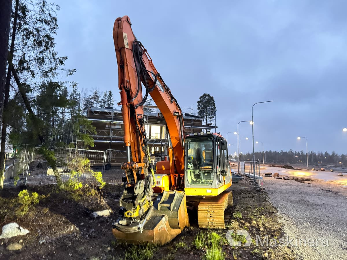 Grävmaskin Doosan DX140LC - Escavadora de rastos: foto 2 Grävmaskin Doosan DX140LC - Escavadora de rastos: foto 2