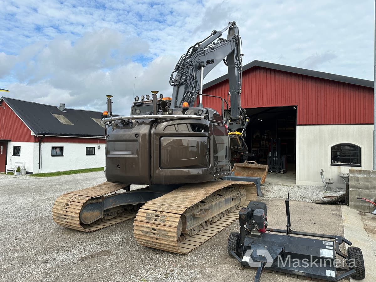 Grävmaskin Kobelco SK270SRNLC-5 - Escavadora de rastos: foto 5 Grävmaskin Kobelco SK270SRNLC-5 - Escavadora de rastos: foto 5