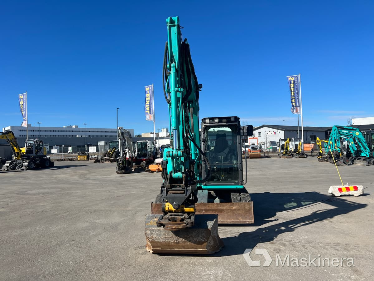 Grävmaskin Kobelco SK75SR-3E - Escavadora de rastos: foto 2 Grävmaskin Kobelco SK75SR-3E - Escavadora de rastos: foto 2