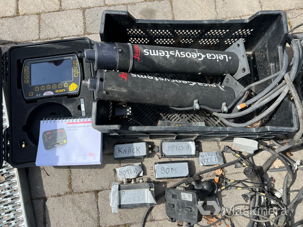 Grävsystem Leica icon excavate icp41 - Sistema de navegação por Máquina de construção: foto 1 Grävsystem Leica icon excavate icp41 - Sistema de navegação por Máquina de construção: foto 1