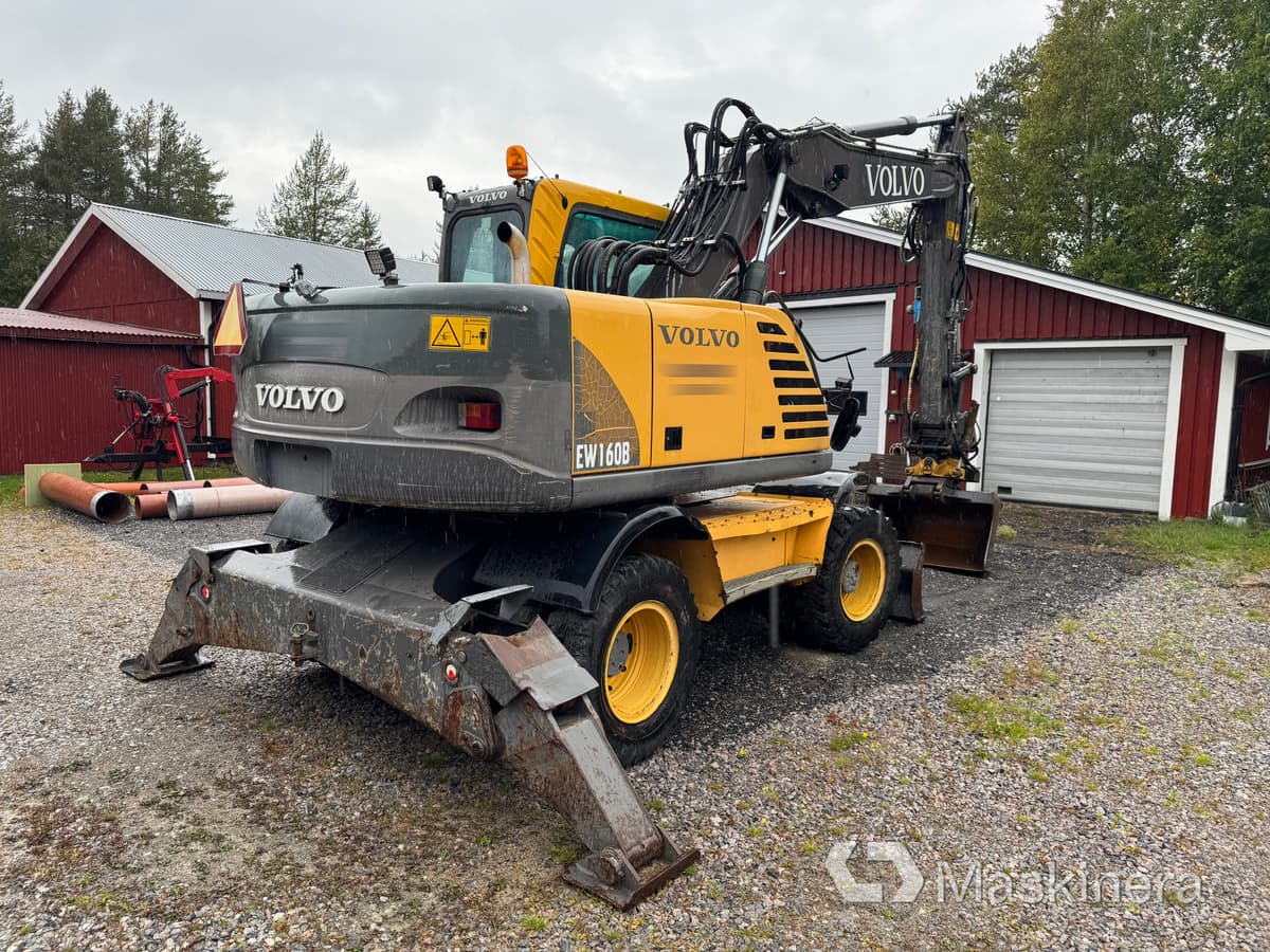 Hjulgrävare Volvo EW160B med tillbehör - Escavadora de rastos: foto 5 Hjulgrävare Volvo EW160B med tillbehör - Escavadora de rastos: foto 5