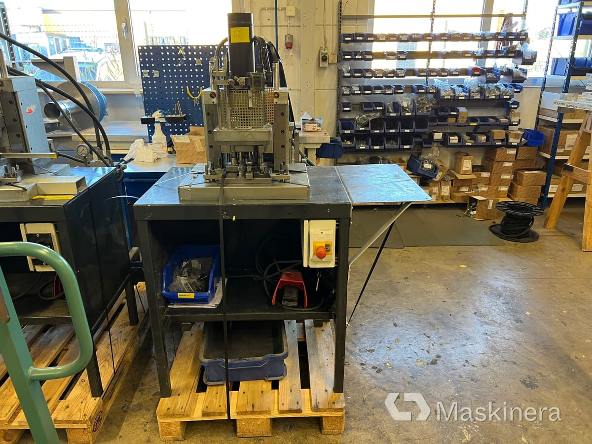 Hydraulisk press Santas Mekaniska DS88 - Quinadeira: foto 1 Hydraulisk press Santas Mekaniska DS88 - Quinadeira: foto 1