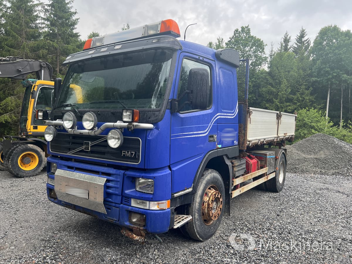 Lastbil med tippflak Volvo FM7 - Camião basculante: foto 1 Lastbil med tippflak Volvo FM7 - Camião basculante: foto 1