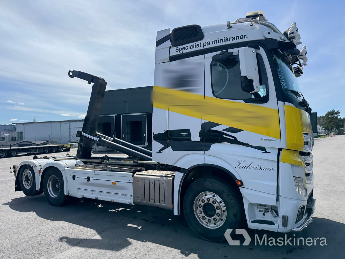 Lastväxlare Mercedes-Benz Actros - Camião polibenne: foto 4 Lastväxlare Mercedes-Benz Actros - Camião polibenne: foto 4