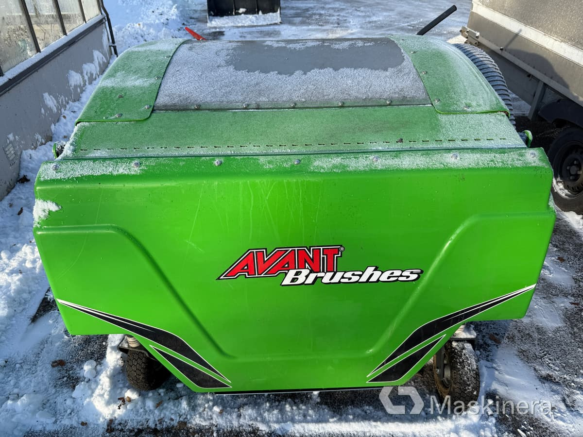 Lövsug 1300mm Avantfäste - Equipamentos para jardinagem: foto 2 Lövsug 1300mm Avantfäste - Equipamentos para jardinagem: foto 2