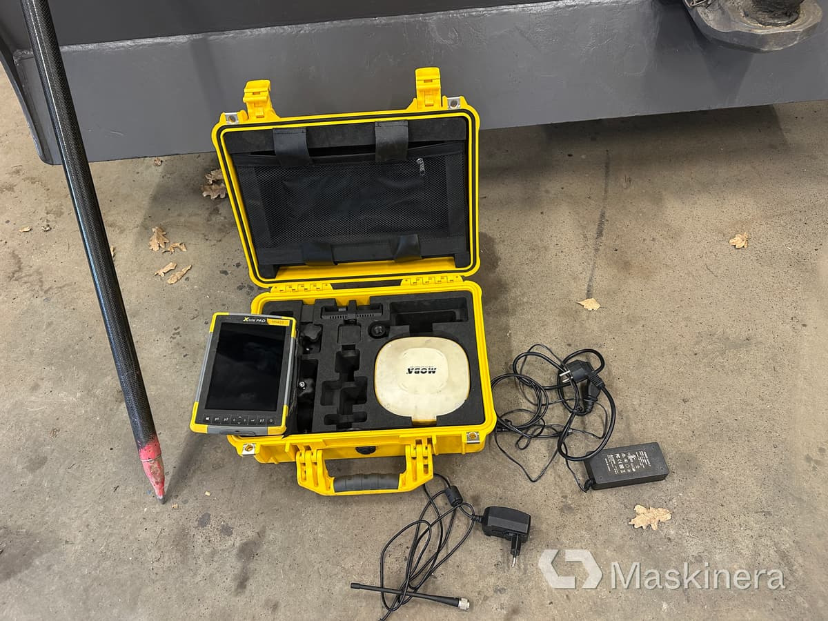 MOBA Xsite Pad GNSS Rover mätstav komplett - Sistema elétrico por Máquina de construção: foto 1 MOBA Xsite Pad GNSS Rover mätstav komplett - Sistema elétrico por Máquina de construção: foto 1