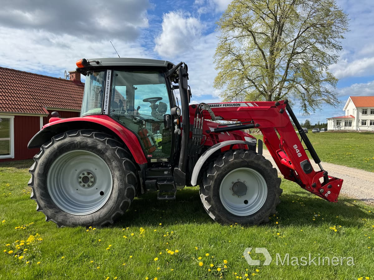 Massey Ferguson 5610 Traktor Massey Ferguson MF 5610 - Trator: foto 4 Massey Ferguson 5610 Traktor Massey Ferguson MF 5610 - Trator: foto 4
