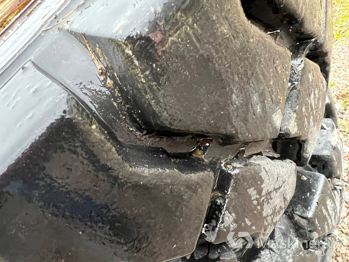 Mitas FL-08 Twindäck på fälg Mitas 7,50-15, 4 st - Roda completa por Máquina de construção: foto 3 Mitas FL-08 Twindäck på fälg Mitas 7,50-15, 4 st - Roda completa por Máquina de construção: foto 3