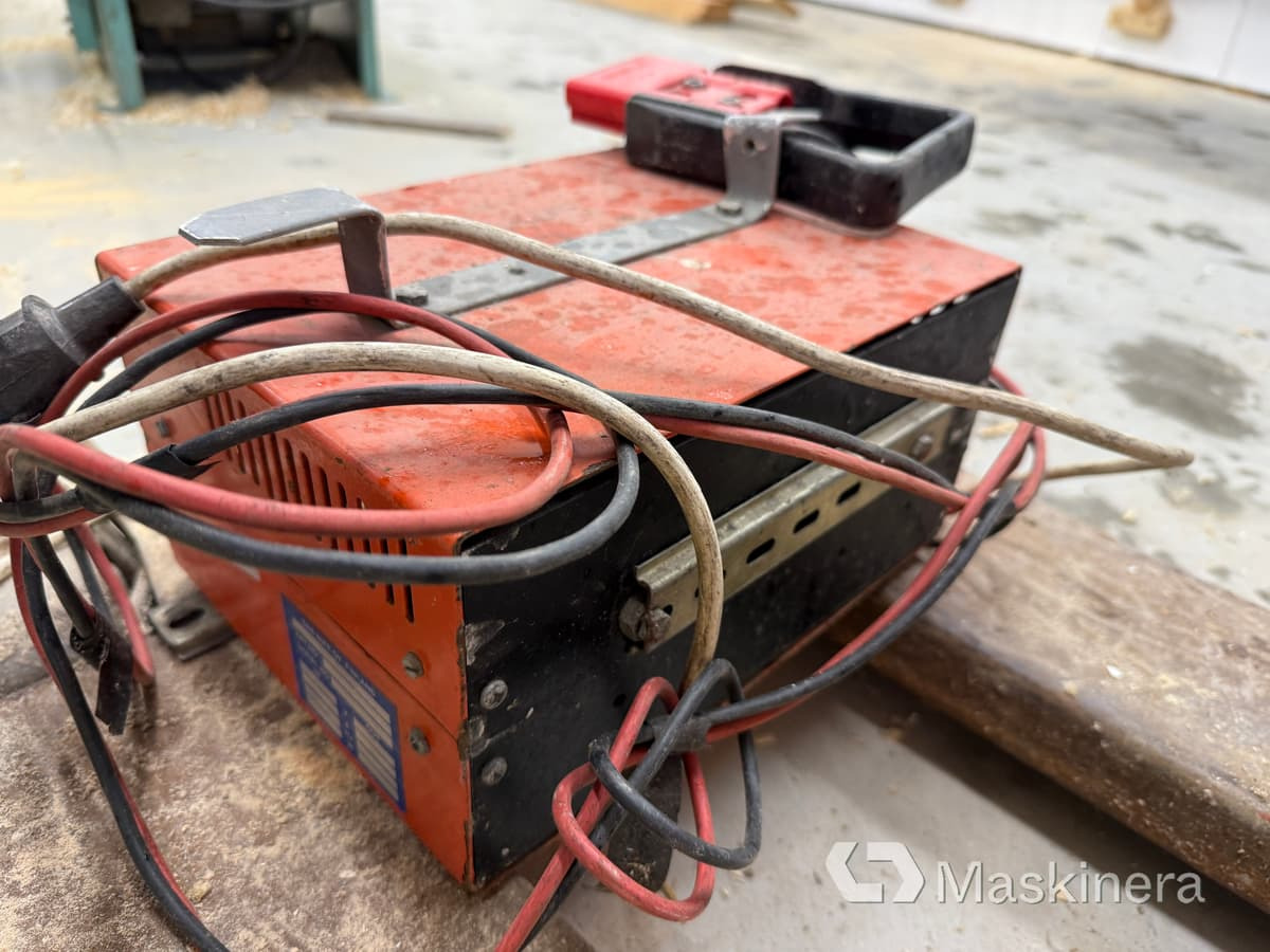 Leasing de  Pallyft BT-truck PPT 1250 E ink laddare Pallyft BT-truck PPT 1250 E ink laddare: foto 28