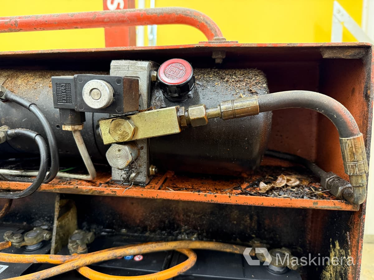 Leasing de  Pallyft BT-truck PPT 1250 E ink laddare Pallyft BT-truck PPT 1250 E ink laddare: foto 21