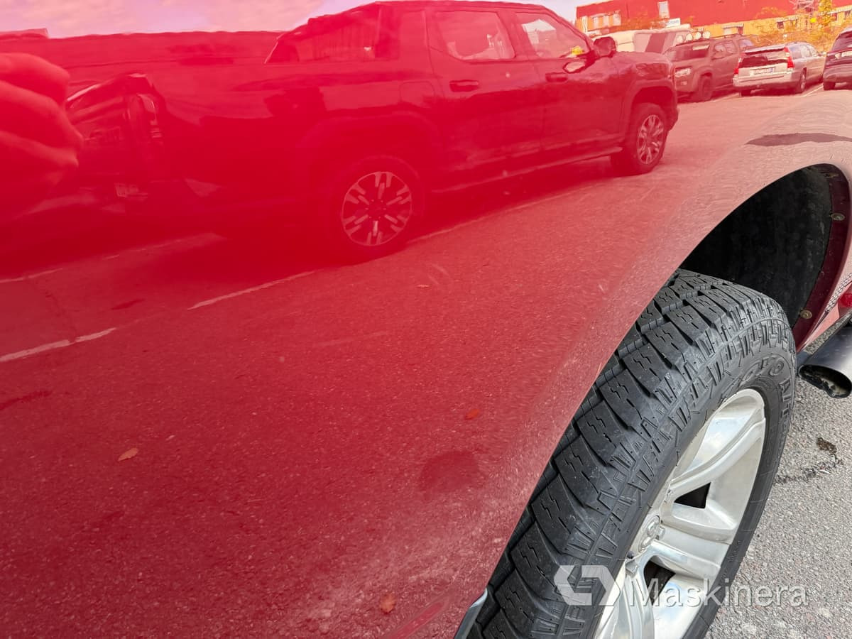 Furgão compacto Pickup Dodge Ram 1500 Crew Cab 5.7L V8 HEMI: foto 47 Furgão compacto Pickup Dodge Ram 1500 Crew Cab 5.7L V8 HEMI: foto 47