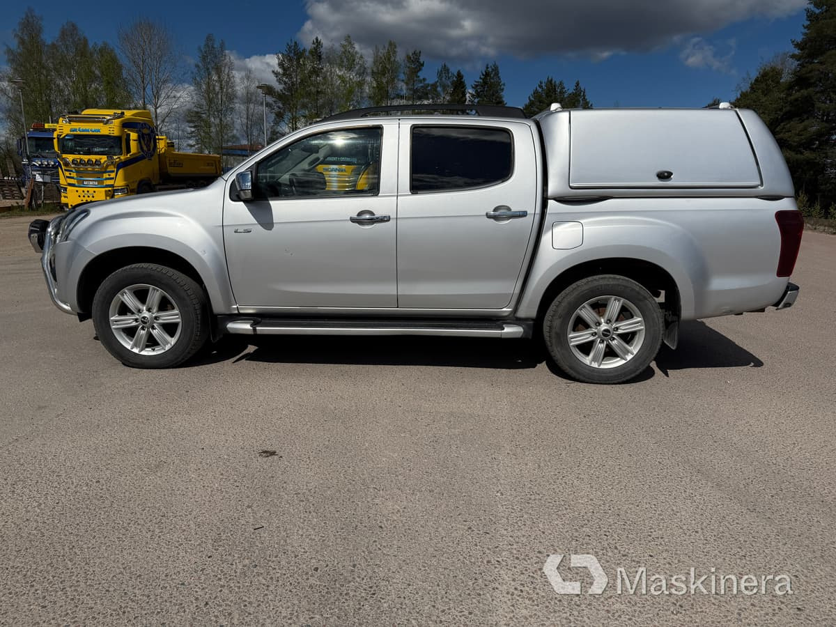 Pickup Isuzu D-max Craftsman 4X4 - Furgão compacto: foto 2 Pickup Isuzu D-max Craftsman 4X4 - Furgão compacto: foto 2