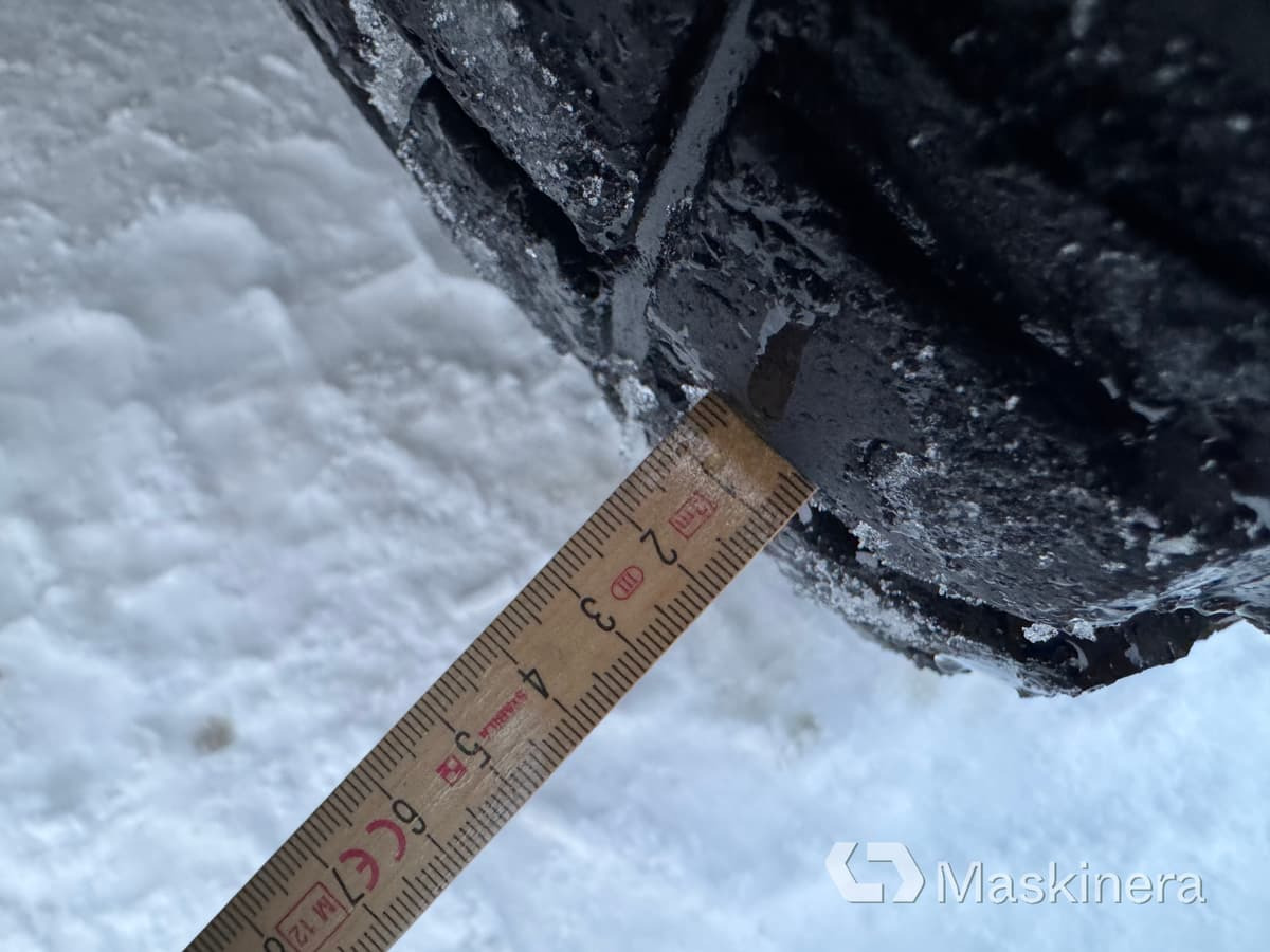 Furgão compacto Pickup Nissan Navara med flak: foto 46 Furgão compacto Pickup Nissan Navara med flak: foto 46