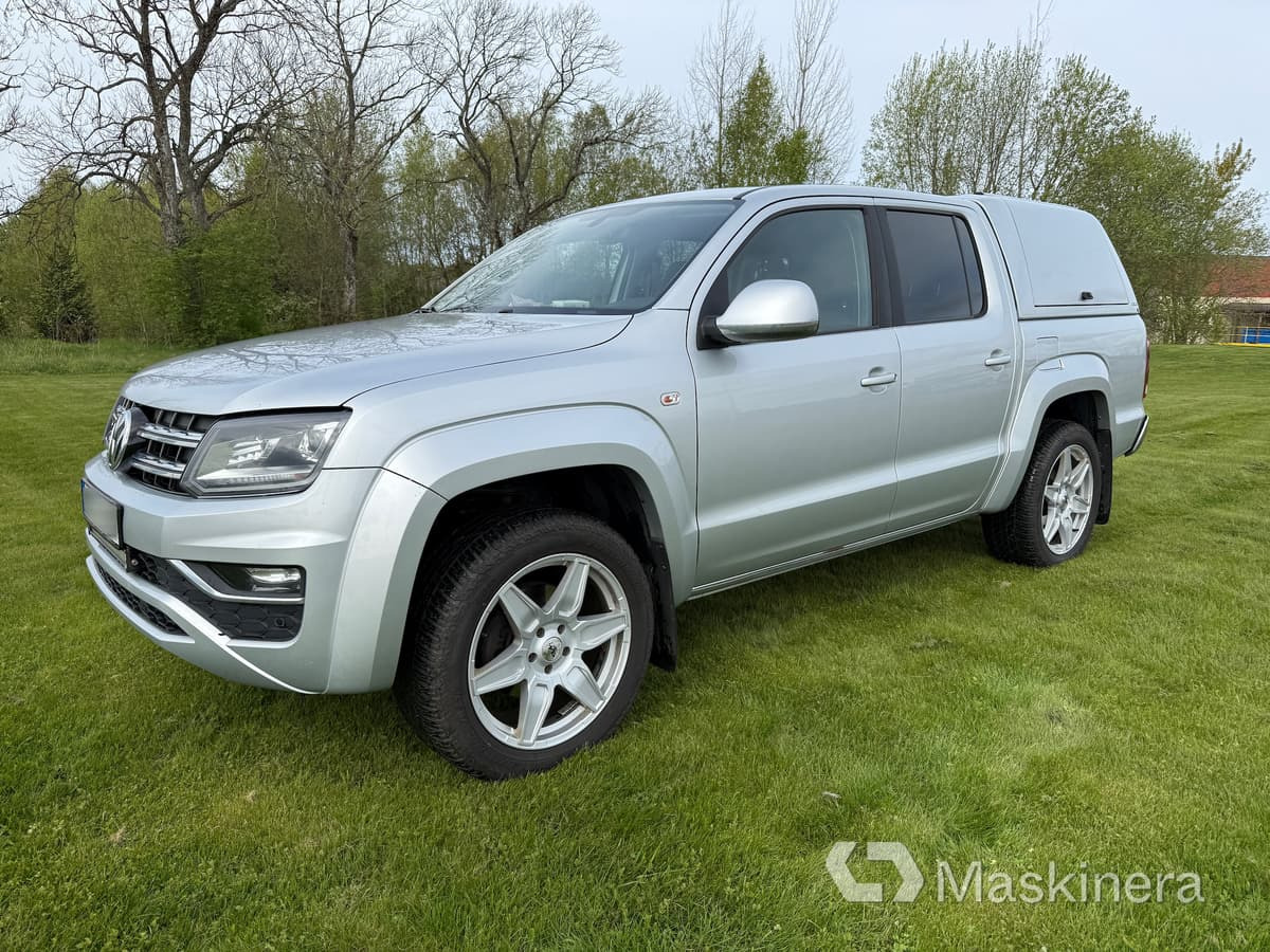 Pickup Volkswagen Amarok highline med kåpa - Furgão compacto: foto 1 Pickup Volkswagen Amarok highline med kåpa - Furgão compacto: foto 1