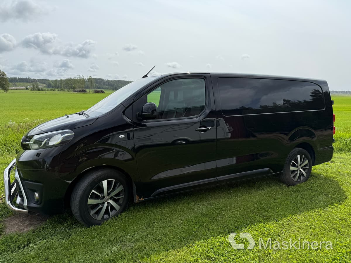 Skåpbil Toyota Proace 2,0 D - Furgão: foto 1 Skåpbil Toyota Proace 2,0 D - Furgão: foto 1
