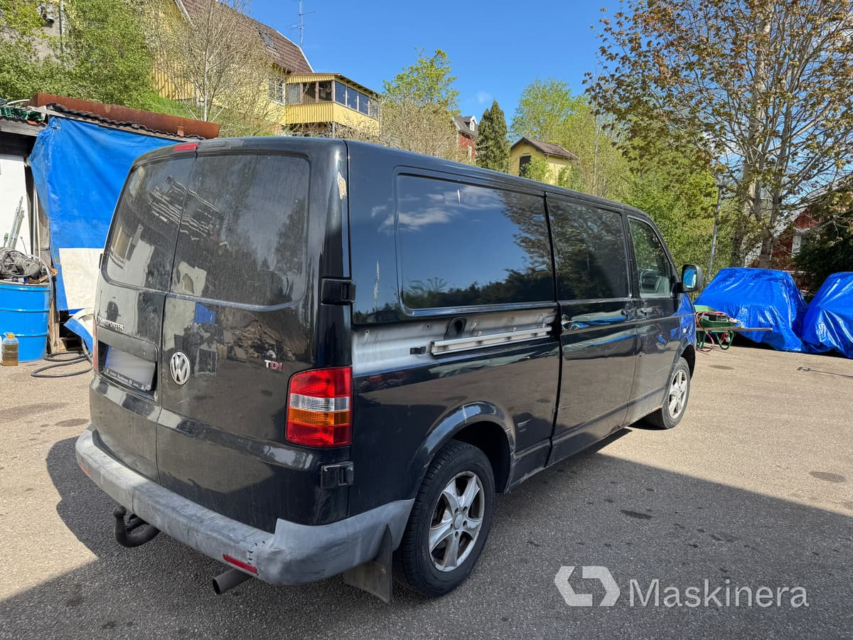 Skåpbil Volkswagen Transporter 2.5 TDI - Furgão compacto: foto 5 Skåpbil Volkswagen Transporter 2.5 TDI - Furgão compacto: foto 5