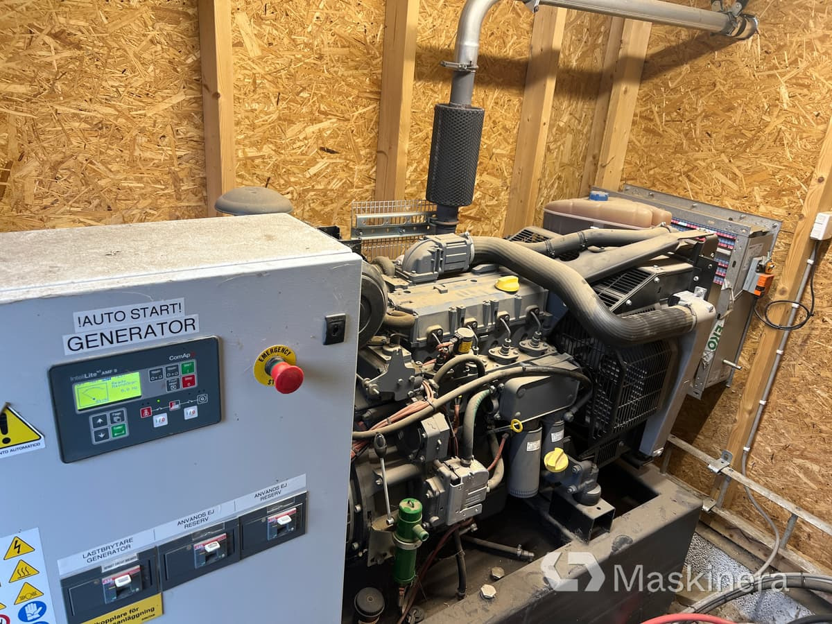 Stationärt reservkraftverk GP84 75 kVA - Gerador elétrico: foto 1 Stationärt reservkraftverk GP84 75 kVA - Gerador elétrico: foto 1