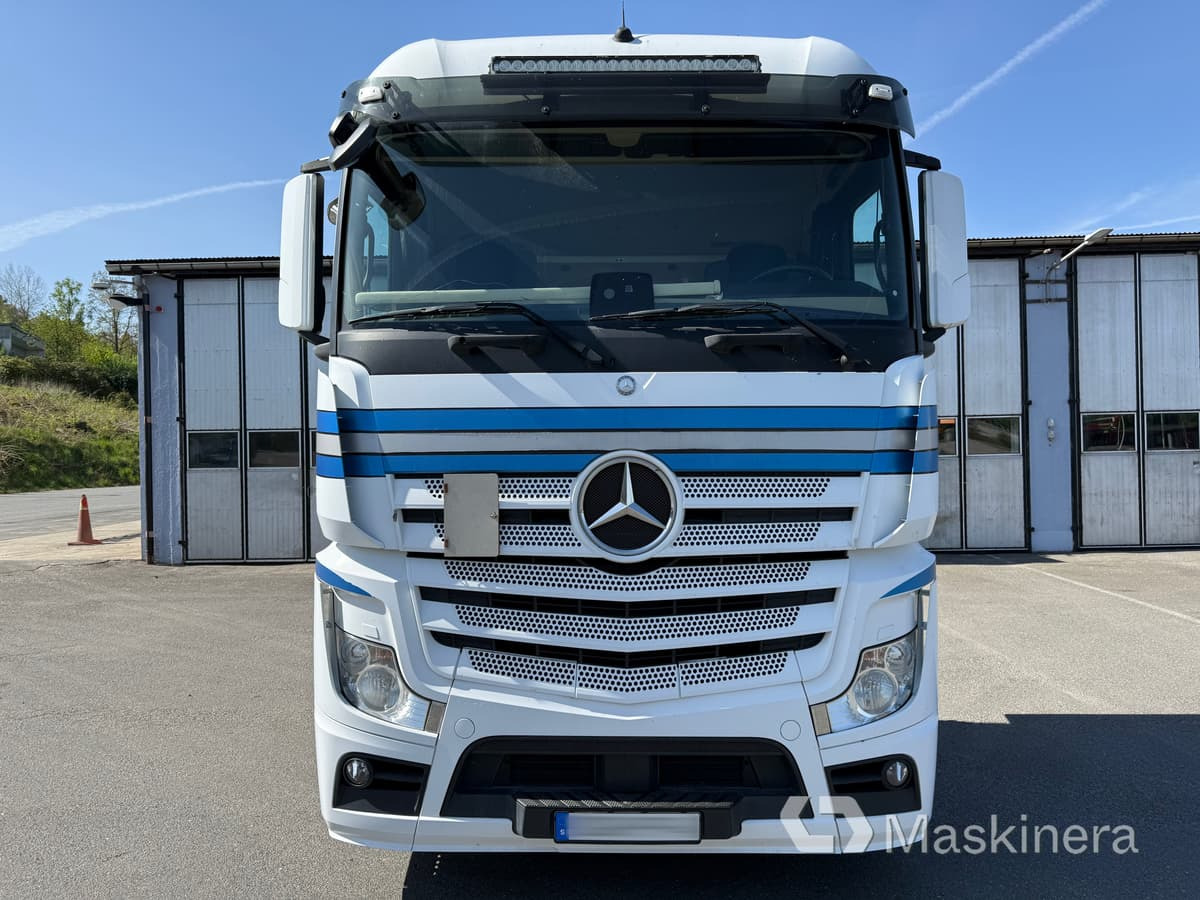 Dragbil Mercedes-Benz Actros 2545 - Tractor: foto 2 Dragbil Mercedes-Benz Actros 2545 - Tractor: foto 2