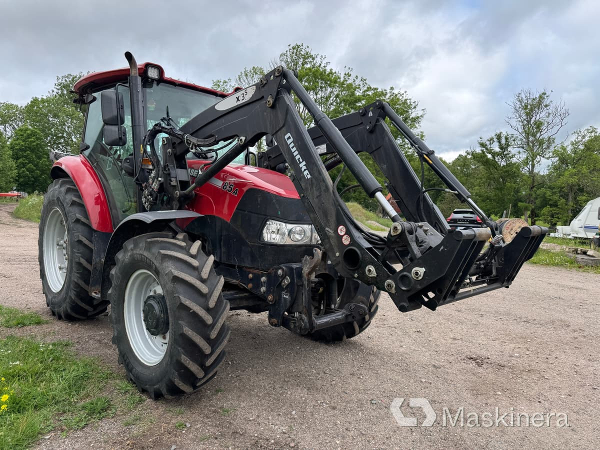 Traktor Case Farmall 85A med lastare - Trator: foto 4 Traktor Case Farmall 85A med lastare - Trator: foto 4