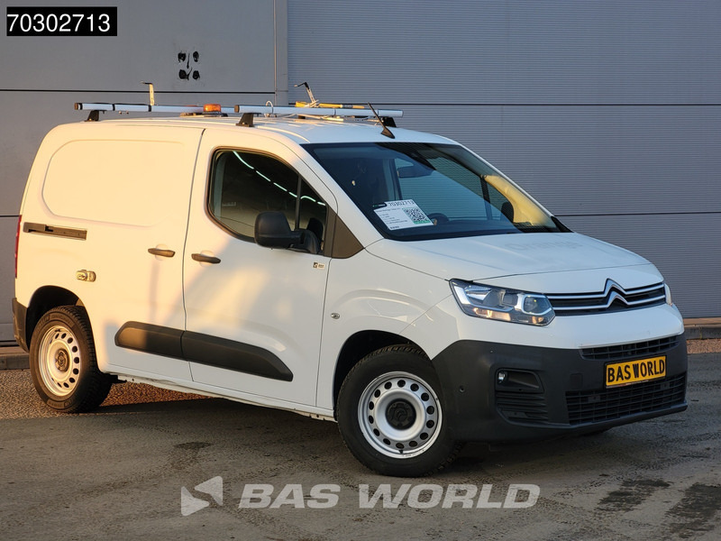Citroën Berlingo 130pk Emissievrij Automaat Benzine L1H1 Navi Airco Cruise Parkeersensoren Imperiaal L1 Kompakt Airco Cruise control - Furgão compacto: foto 5 Citroën Berlingo 130pk Emissievrij Automaat Benzine L1H1 Navi Airco Cruise Parkeersensoren Imperiaal L1 Kompakt Airco Cruise control - Furgão compacto: foto 5