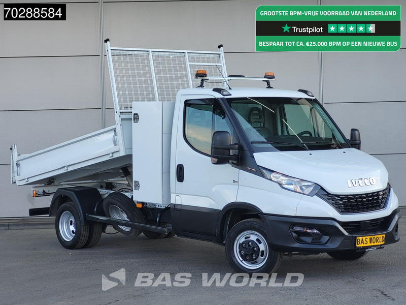 Iveco Daily 35C16 3.0L Kipper met Kist Dubbellucht 3,5t Trekhaak Navi Airco Cruise Camera Euro6 Tipper Benne Kieper 2m3 Airco Trekhaak Cruis - Carrinha basculante: foto 1 Iveco Daily 35C16 3.0L Kipper met Kist Dubbellucht 3,5t Trekhaak Navi Airco Cruise Camera Euro6 Tipper Benne Kieper 2m3 Airco Trekhaak Cruis - Carrinha basculante: foto 1