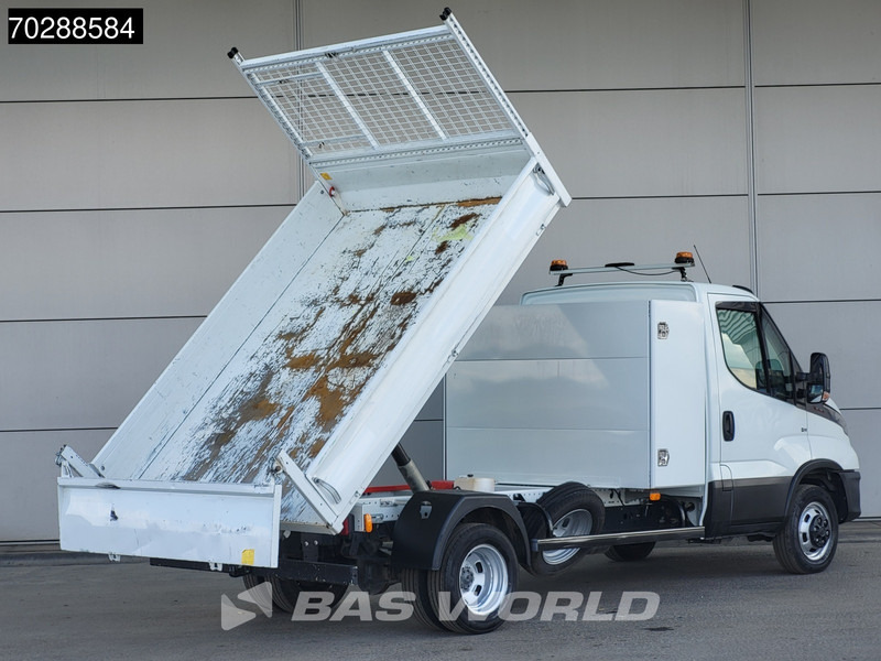 Iveco Daily 35C16 3.0L Kipper met Kist Dubbellucht 3,5t Trekhaak Navi Airco Cruise Camera Euro6 Tipper Benne Kieper 2m3 Airco Trekhaak Cruis - Carrinha basculante: foto 2 Iveco Daily 35C16 3.0L Kipper met Kist Dubbellucht 3,5t Trekhaak Navi Airco Cruise Camera Euro6 Tipper Benne Kieper 2m3 Airco Trekhaak Cruis - Carrinha basculante: foto 2