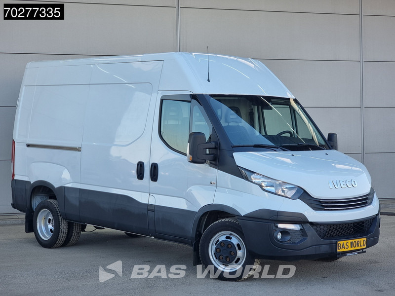 Iveco Daily 35C16 Automaat L2H2 160PK Dubbellucht 3,5t Trekhaak Airco Cruise L2 10m3 Airco Trekhaak Cruise control - Furgão: foto 3 Iveco Daily 35C16 Automaat L2H2 160PK Dubbellucht 3,5t Trekhaak Airco Cruise L2 10m3 Airco Trekhaak Cruise control - Furgão: foto 3