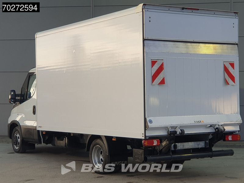 Iveco Daily 35C16 Automaat Laadklep Bakwagen Airco Camera Dubbellucht Meubelbak Koffer Airco - Carrinha de contentor: foto 2 Iveco Daily 35C16 Automaat Laadklep Bakwagen Airco Camera Dubbellucht Meubelbak Koffer Airco - Carrinha de contentor: foto 2