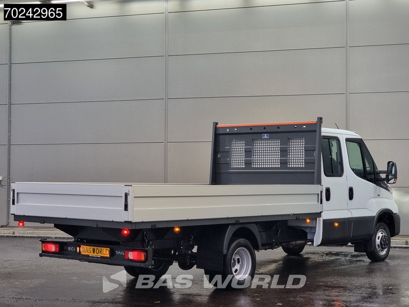 Iveco Daily 35C18 3.0L Automaat 180PK 2025-Model Dubbel Cabine Open laadbak Dubbellucht Navi ACC LED 3,5T Trekvermogen Euro6 Pritsche Pickup - Carrinha de caixa aberta: foto 3 Iveco Daily 35C18 3.0L Automaat 180PK 2025-Model Dubbel Cabine Open laadbak Dubbellucht Navi ACC LED 3,5T Trekvermogen Euro6 Pritsche Pickup - Carrinha de caixa aberta: foto 3