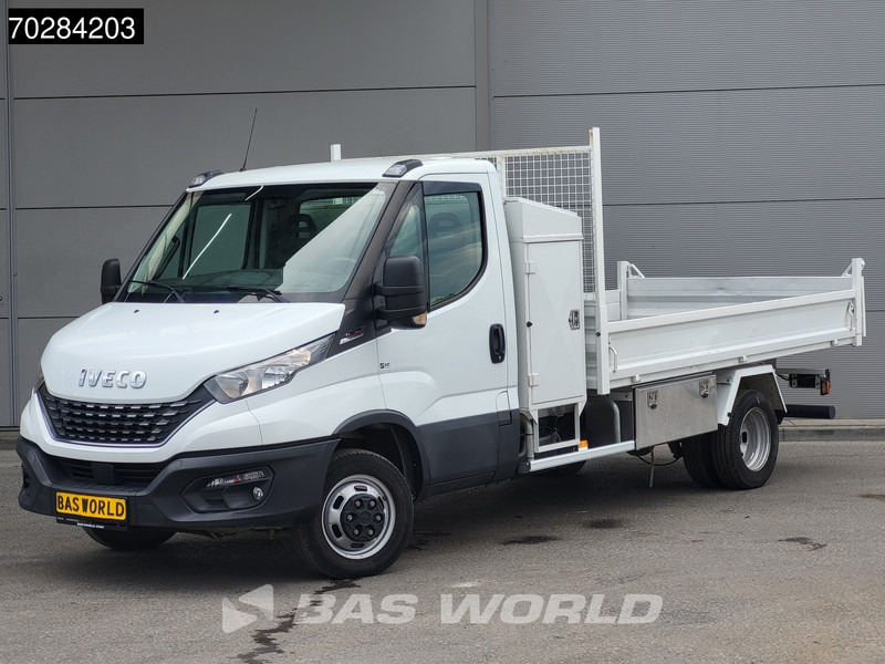 Iveco Daily 35C18 3.0L Automaat Kipper met Kist Dubbellucht 3,5t Trekhaak Cruise Euro6 Tipper Benne Kieper 2m3 Trekhaak Cruise control - Carrinha basculante: foto 2 Iveco Daily 35C18 3.0L Automaat Kipper met Kist Dubbellucht 3,5t Trekhaak Cruise Euro6 Tipper Benne Kieper 2m3 Trekhaak Cruise control - Carrinha basculante: foto 2