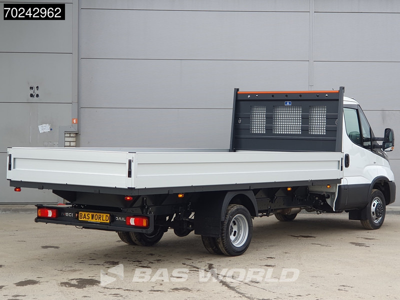 Iveco Daily 35C18 3.0L Automaat Nwe model 2025 Open laadbak Navi ACC LED 3,5T Trekvermogen Pritsche Pickup Airco - Carrinha de caixa aberta: foto 5 Iveco Daily 35C18 3.0L Automaat Nwe model 2025 Open laadbak Navi ACC LED 3,5T Trekvermogen Pritsche Pickup Airco - Carrinha de caixa aberta: foto 5
