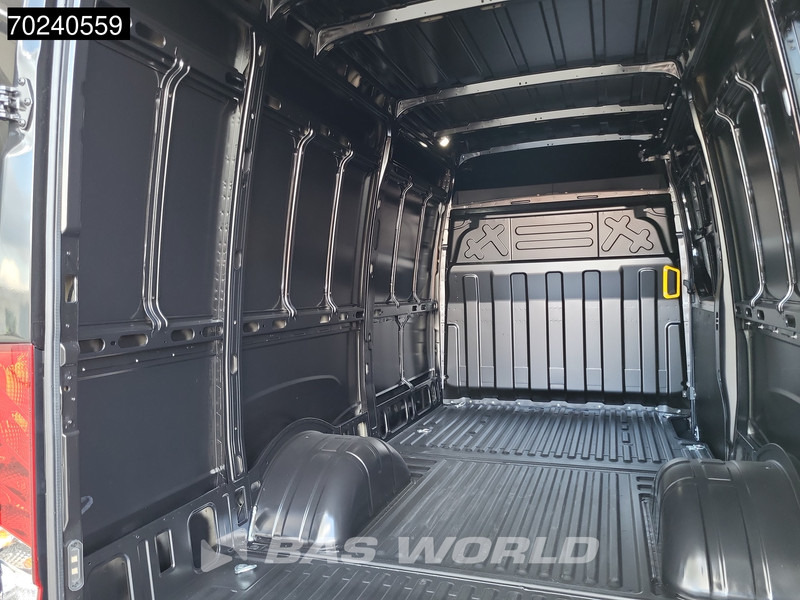 Furgão novo Iveco Daily 35C18 3.0L Black Edition Automaat 2025-Model 180PK L2H2 Dubbellucht 3,5t Trekgewicht ACC Navi LED Airco Camera Euro6 L2 12m3 Air: foto 7