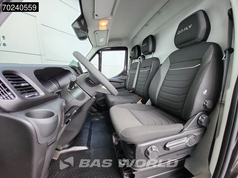 Furgão novo Iveco Daily 35C18 3.0L Black Edition Automaat 2025-Model 180PK L2H2 Dubbellucht 3,5t Trekgewicht ACC Navi LED Airco Camera Euro6 L2 12m3 Air: foto 12