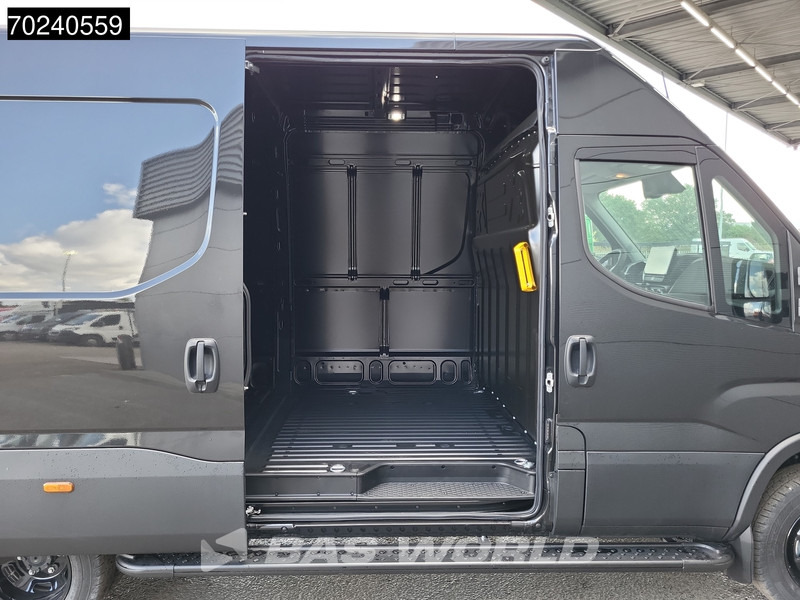 Furgão novo Iveco Daily 35C18 3.0L Black Edition Automaat 2025-Model 180PK L2H2 Dubbellucht 3,5t Trekgewicht ACC Navi LED Airco Camera Euro6 L2 12m3 Air: foto 8