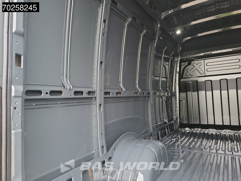Furgão novo Iveco Daily 35C21 3.0L Automaat Black Edition 2025model L2H2 ACC Camera Parkeersensoren LED CarPlay Dubbellucht L2 12m3 Airco: foto 9