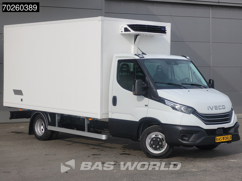 Iveco Daily 35C21 3.0L Koelwagen Vries Carrier Xarios 350 230V stekker CarPlay Airco ACC Koel Koeler Vriezer Vrieswagen Kühler Bakwagen Kühl - Carrinha frigorífica: foto 5 Iveco Daily 35C21 3.0L Koelwagen Vries Carrier Xarios 350 230V stekker CarPlay Airco ACC Koel Koeler Vriezer Vrieswagen Kühler Bakwagen Kühl - Carrinha frigorífica: foto 5
