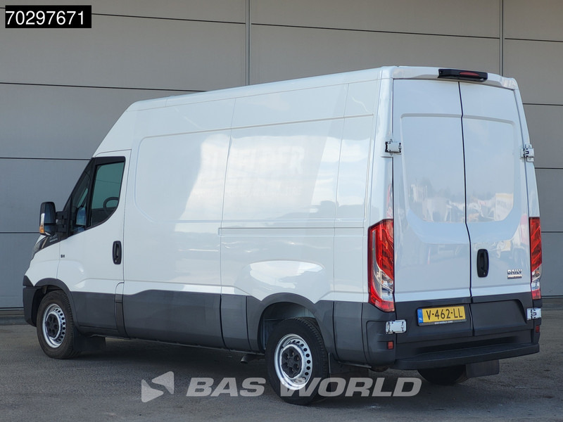 Iveco Daily 35S12 Automaat L2H2 Airco 3,5t Trekvermogen APK 01-2026 Euro6 L2 Airco - Furgão: foto 2 Iveco Daily 35S12 Automaat L2H2 Airco 3,5t Trekvermogen APK 01-2026 Euro6 L2 Airco - Furgão: foto 2