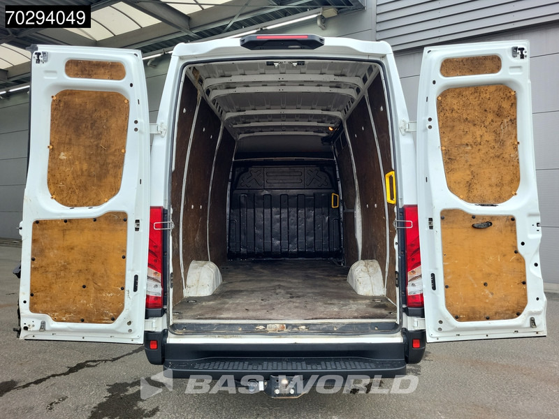 Iveco Daily 35S14 Automaat L2H2 3,5t Trekhaak LED Airco Cruise Camera Euro6 L2 12m3 Airco Trekhaak Cruise control - Furgão: foto 3 Iveco Daily 35S14 Automaat L2H2 3,5t Trekhaak LED Airco Cruise Camera Euro6 L2 12m3 Airco Trekhaak Cruise control - Furgão: foto 3