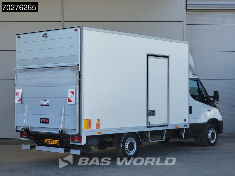Iveco Daily 35S14 Automaat Laadklep Zijdeur Bakwagen Airco Cruise Camera Euro6 Meubelbak Koffer Airco Cruise control - Carrinha de contentor: foto 5 Iveco Daily 35S14 Automaat Laadklep Zijdeur Bakwagen Airco Cruise Camera Euro6 Meubelbak Koffer Airco Cruise control - Carrinha de contentor: foto 5