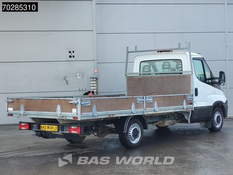 Iveco Daily 35S14 Open Laadbak 3,5t Trekhaak Airco Cruise Euro6 Pritsche Pickup Open Box Airco Trekhaak Cruise control - Carrinha de caixa aberta: foto 3 Iveco Daily 35S14 Open Laadbak 3,5t Trekhaak Airco Cruise Euro6 Pritsche Pickup Open Box Airco Trekhaak Cruise control - Carrinha de caixa aberta: foto 3