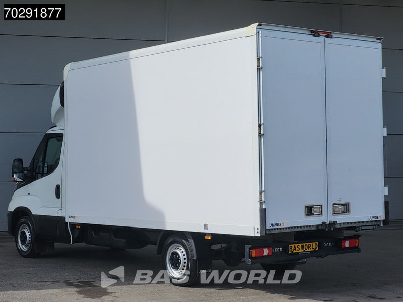 Iveco Daily 35S16 Automaat Bakwagen 160PK Achterdeuren Airco Camera Euro6 Meubelbak Koffer 21m3 Airco - Carrinha de contentor: foto 2 Iveco Daily 35S16 Automaat Bakwagen 160PK Achterdeuren Airco Camera Euro6 Meubelbak Koffer 21m3 Airco - Carrinha de contentor: foto 2