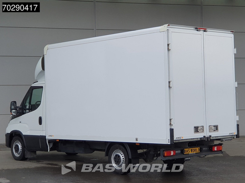Iveco Daily 35S16 Automaat Bakwagen Achterdeuren 160PK Airco Camera Euro6 Meubelbak Koffer 21m3 Airco - Carrinha de contentor: foto 2 Iveco Daily 35S16 Automaat Bakwagen Achterdeuren 160PK Airco Camera Euro6 Meubelbak Koffer 21m3 Airco - Carrinha de contentor: foto 2