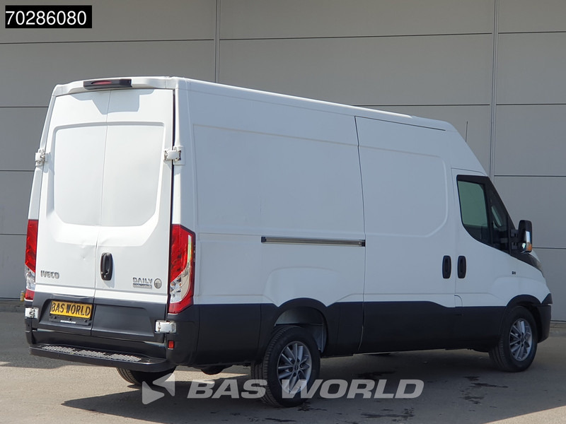 Iveco Daily 35S16 Automaat L2H2 3,5t Trekgewicht Airco Cruise Parkeersensoren Euro6 L2 12m3 Airco Cruise control - Furgão: foto 5 Iveco Daily 35S16 Automaat L2H2 3,5t Trekgewicht Airco Cruise Parkeersensoren Euro6 L2 12m3 Airco Cruise control - Furgão: foto 5