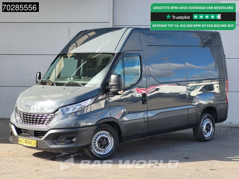 Iveco Daily 35S18 3.0L Automaat 180PK L2H2 3500kg Trekhaak LED Navi Airco Cruise Camera Euro6 L2 11m3 Airco Trekhaak Cruise control - Furgão: foto 1 Iveco Daily 35S18 3.0L Automaat 180PK L2H2 3500kg Trekhaak LED Navi Airco Cruise Camera Euro6 L2 11m3 Airco Trekhaak Cruise control - Furgão: foto 1